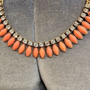 J. Crew Necklace Statement Bib Coral Pink Bead Crystal Pendants Gold Tone 20-22"